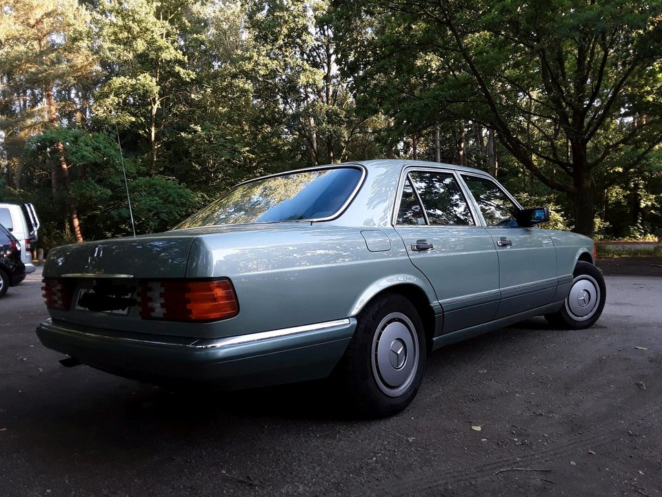 Mercedes w126 300SE in Hannover