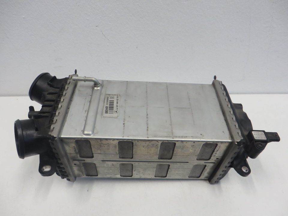 Mercedes ML W166 63 AMG Ladeluftkühler LLK Intercooler 1570900114 in Neutraubling