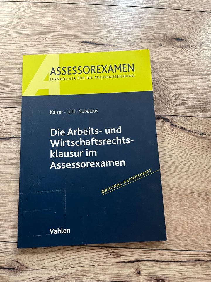 Arbeits- und Wirtschaftsrechtsklausur in Ilshofen