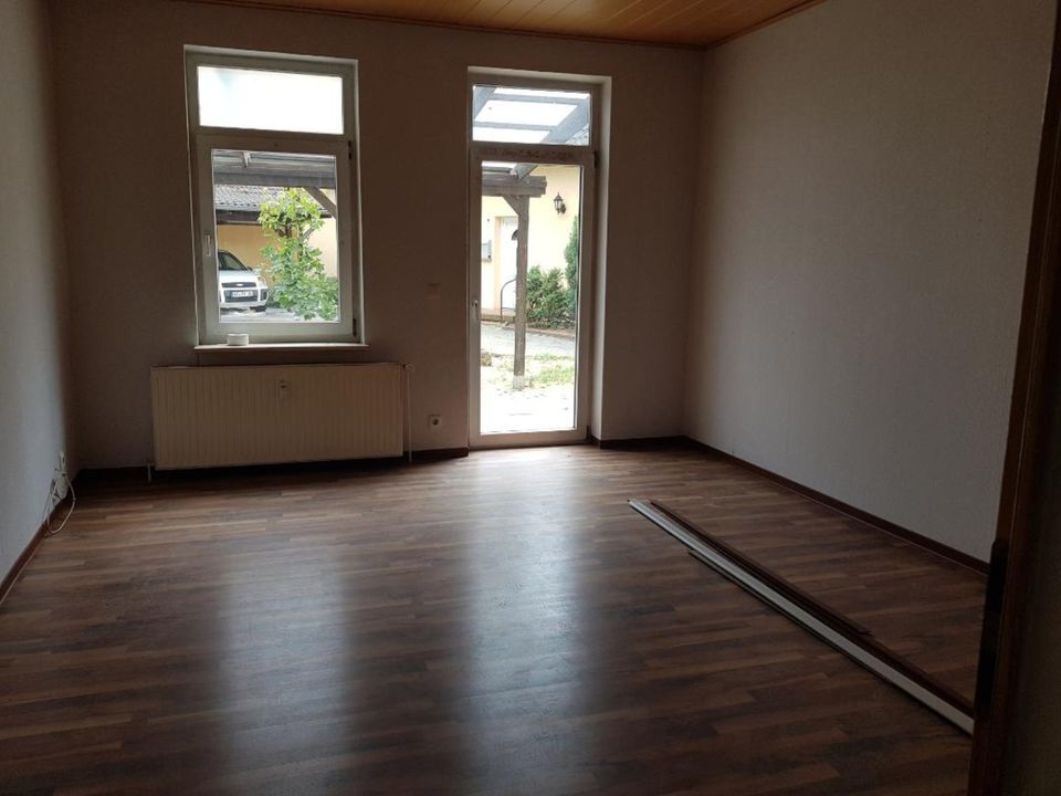 Knesebeck, 3 Zi., ca. 84m² im EG, Badew., Einstellplatz in Wittingen