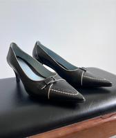 Lederpumps mit Kittenheel Altona - Hamburg Blankenese Vorschau