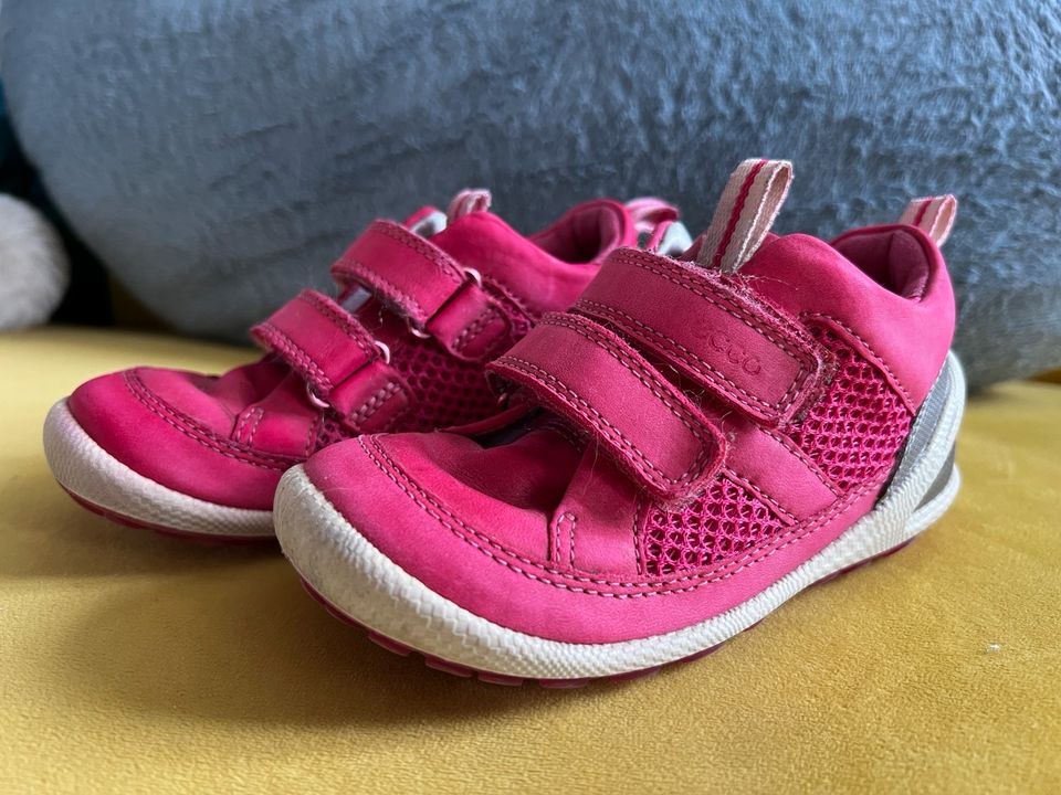 ECCO Kinderschuhe Gr. 23 Halbschuhe Pink Mädchen Leder in Berlin