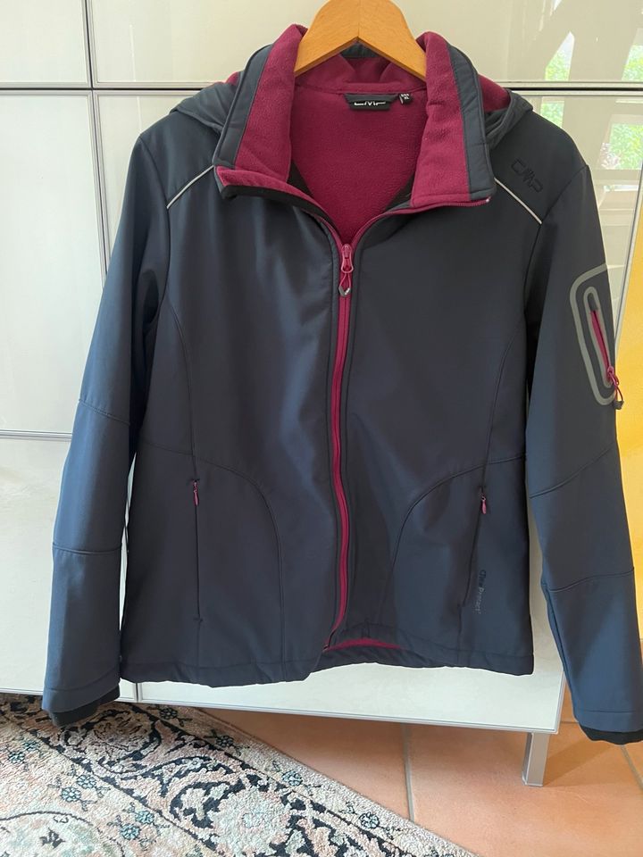 CMP Softshell Jacke Damen dunkelblau in Schliersee