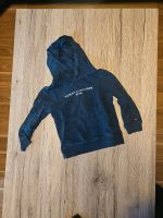 Pullover pulli hoodie Tommy Hilfiger dunkelblau blau gr 98 Nordrhein-Westfalen - Lüdenscheid Vorschau