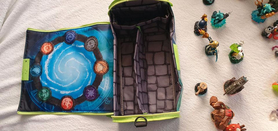 Skylander Figuren original wii U Nintendo Tasche in Haar