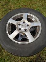 Räder Reifen Chrysler Voyager Alufelgen 215/65 R16 Dotz Imola Hessen - Marburg Vorschau
