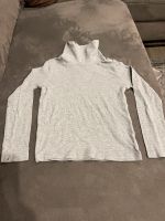 Rollkragenpullover Shirt Gr.110/116 Nordrhein-Westfalen - Hallenberg Vorschau