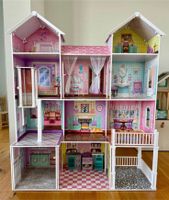 ❗️KidKraft Puppenhaus für Barbie geeignet-mit Holzmöbeln❗️ Bad Doberan - Landkreis - Kühlungsborn Vorschau