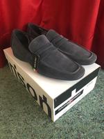 Neue Nicola Benson Schuhe Slipper Leder blau Gr 44-45 Baden-Württemberg - Wilhelmsdorf Vorschau