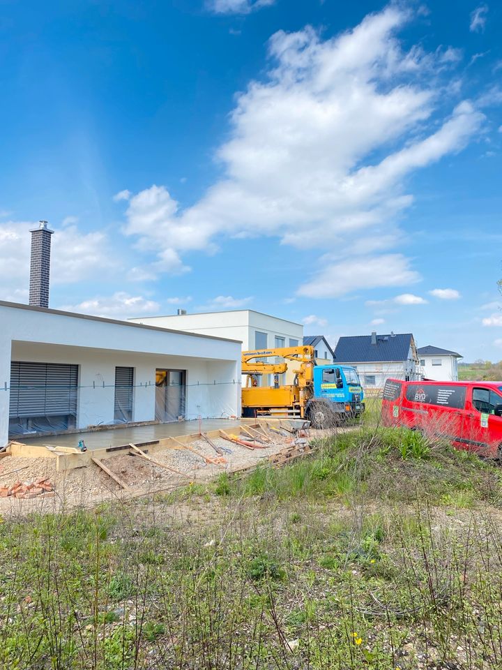 Gartenbauer Pool Baggerarbeiten Erdarbeiten Abbruch Abriss in Zwickau