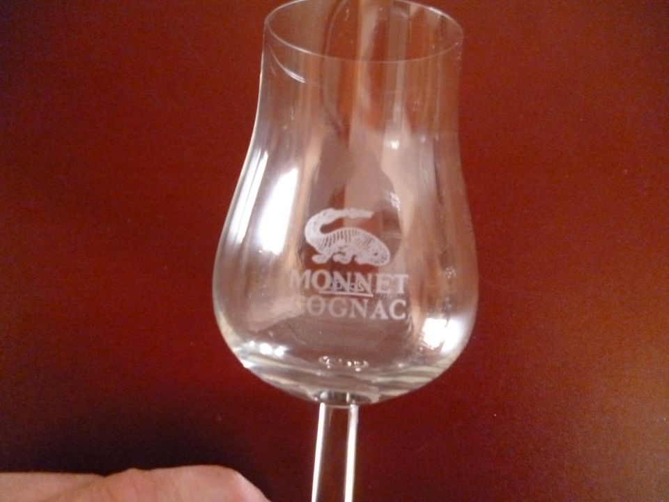 Monnet Cognac Gläser Kelche 12 Stück - 2 cl - Schriftzug & Drache in Herborn