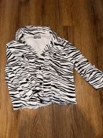 Tuzzi Jeansjacke mit Zebraprint Gr. 40 Niedersachsen - Hildesheim Vorschau