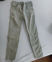 Super skinny Jeans 38 (M) STRADIVARIUS, mit Fransen, khaki Bayern - Memmingen Vorschau