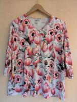 Shirt mit Blumendesign Brandenburg - Plattenburg Vorschau