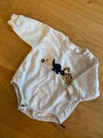 Dino (Sweatshirt-) Body Romper 3-6 Monate Baby Boutique Munich Herzogtum Lauenburg - Wentorf Vorschau