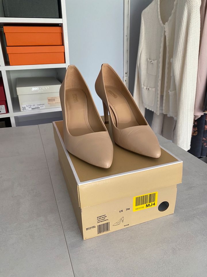 Michael Kors Pumps in Obertshausen