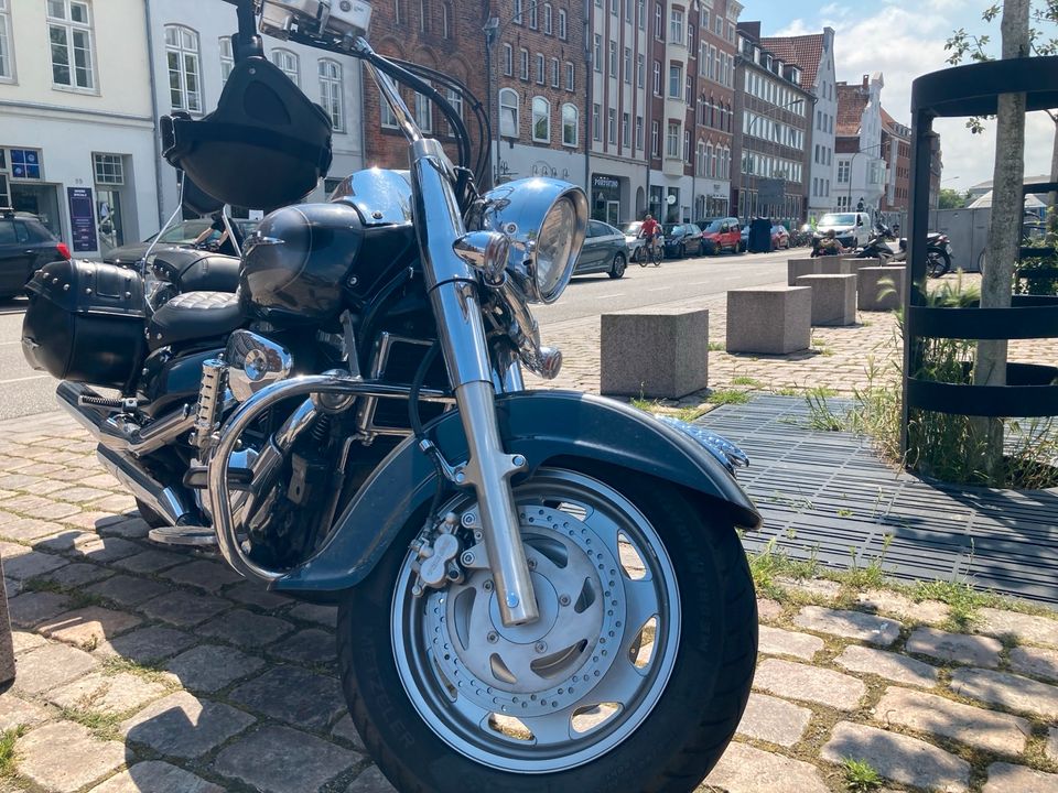 SUZUKI Intruder VL 1500 in Lübeck