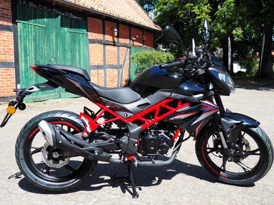 Benelli BN 125 *Euro5+"- Am Lager! B196 in Mellinghausen