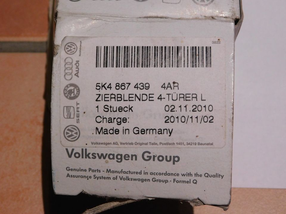 VAG VW Golf 5 Zierblende Dekorblende in Silber 5K4 867 439 4AD in Gronau (Leine)