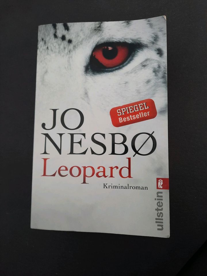 LEOPARD, Jo Nesbø, Krimi, ullstein in Schönau im Schwarzwald