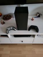 Xbox Serie X + 2 Controller + Game Pass Ultimate (3 Monate) Baden-Württemberg - Freiburg im Breisgau Vorschau