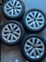 Original VW Alufelgen mit Winterreifen 215/55 R17 Bayern - Karlskron Vorschau