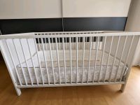 Ikea Kinderbett Bett 140x70cm mit Alvi Matratze und Zubehör Baden-Württemberg - Jettingen Vorschau