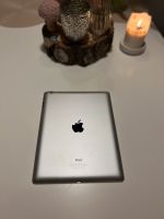 Apple iPad md510fd/a  A1458 16 GB 4. Generation W-LAN Berlin - Charlottenburg Vorschau