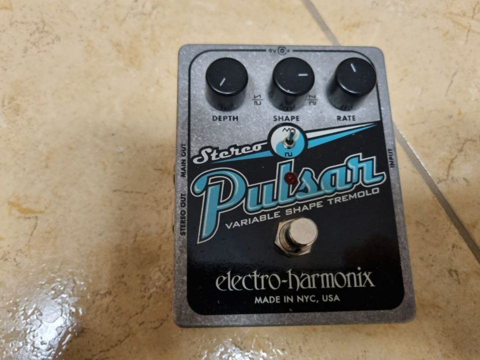 Electro Harmonix Stereo Pulsar Tremolo EHX in Bergisch Gladbach