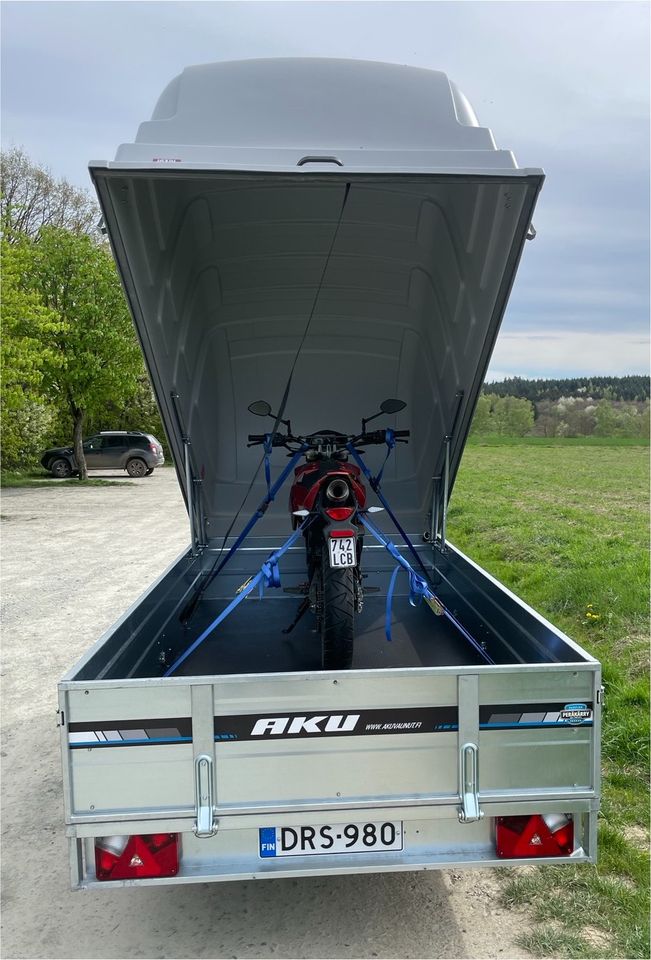 Anhänger  750kg kippbar Verdeck/Haube für Motorrad, Rasentraktor in Wehrheim