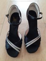 Tanzschuhe Sandaletten schwarz Gr. 40 Baden-Württemberg - Bad Friedrichshall Vorschau