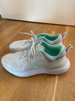 Neu!Nike Sneaker Gr.42 Kr. München - Feldkirchen Vorschau