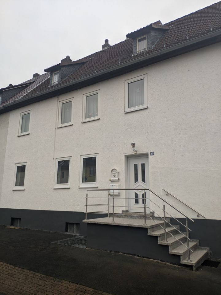 Zweifamilienhaus in ruhiger und zentraler Lage, in Heringen Werra in Heringen (Werra)