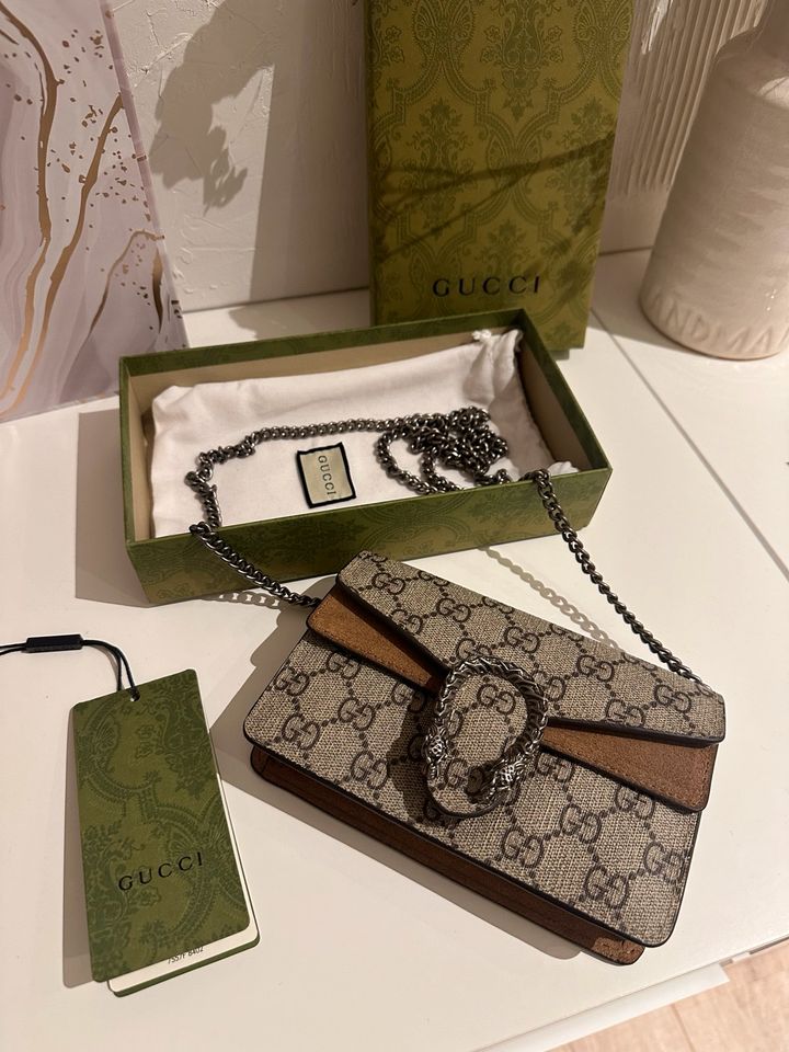 Gucci DIONYSUS SUPER-MINI-TASCHE in Homburg