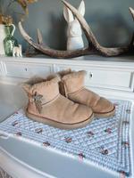 Ugg Bailey Button Größe 37 Herzogtum Lauenburg - Mölln Vorschau
