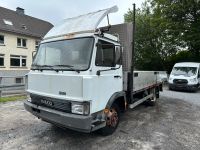 Pritschenwagen Iveco Zeta LKW Dachdecker Gerüstbauer Baustelle Nordrhein-Westfalen - Solingen Vorschau