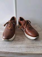 Tamaris Sneaker Damen Größe 41 Leder Neuwertig Bayern - Sonthofen Vorschau