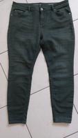C&A The Skinny Jog Denim Jeans Gr. 44 short khaki wie neu Nordrhein-Westfalen - Moers Vorschau