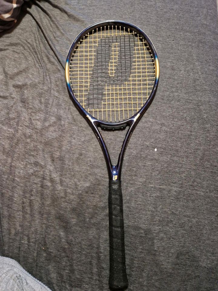 Profi Tennisschläger Graphite Pro in Gülzow-Prüzen