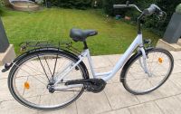 Fahrrad City Bike 28“ weiß ** neuwertig ** Köln - Rath-Heumar Vorschau