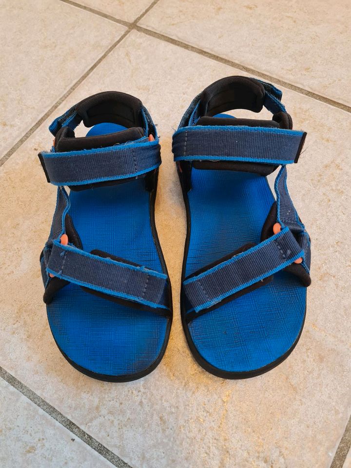 Sandalen Jack Wolfskin Gr.32 in Mielkendorf