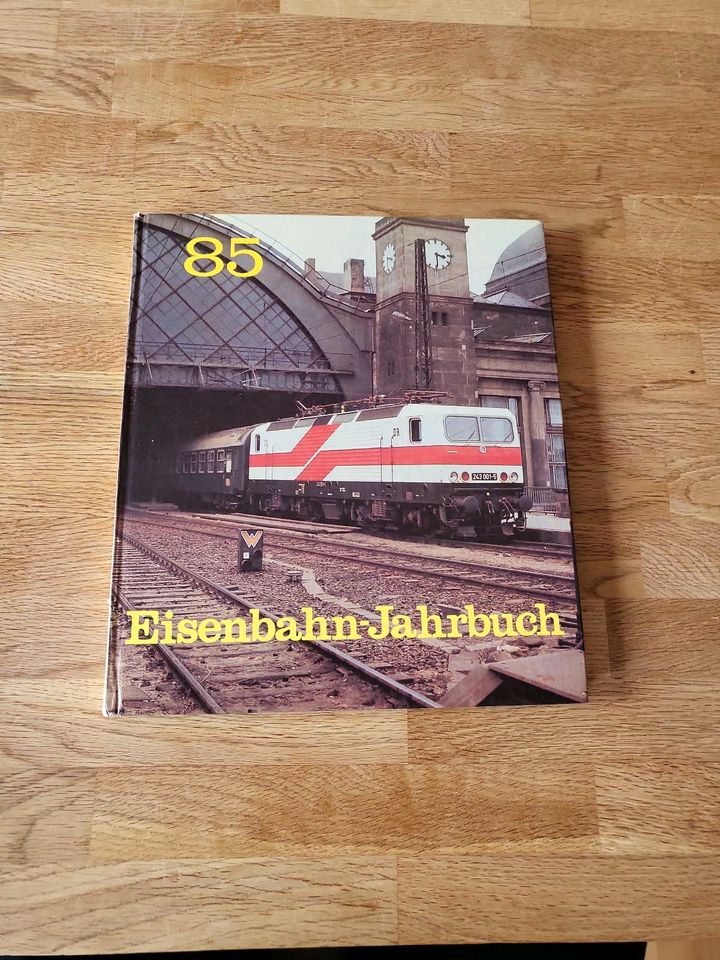 Eisenbahn - Jahrbuch 85. Ein internationaler Überblick. 23. Ausga in Schleusingen