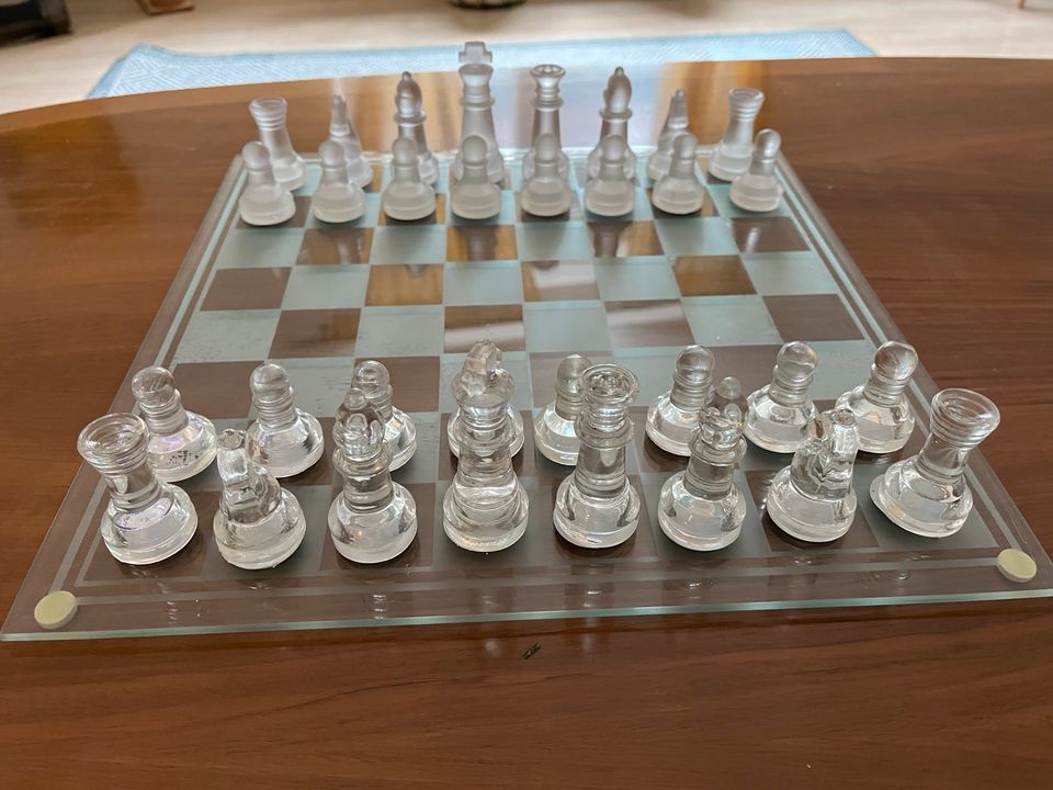 Schachspiel Glas in Kempten