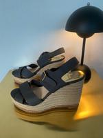 Schuhe Keilabsätze Wedges Navyboot Gr.38 Hessen - Wiesbaden Vorschau