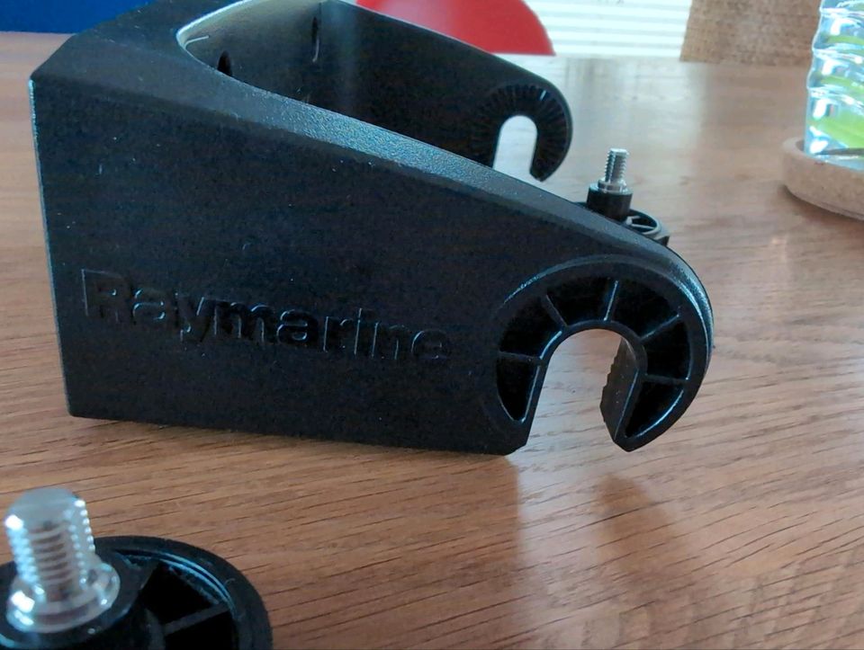Raymarine Ray 63 Montagebügel NEU in Ahlen