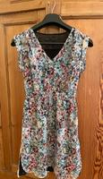 Blumen-/Sommerkleid kurz von Zara Eimsbüttel - Hamburg Eimsbüttel (Stadtteil) Vorschau