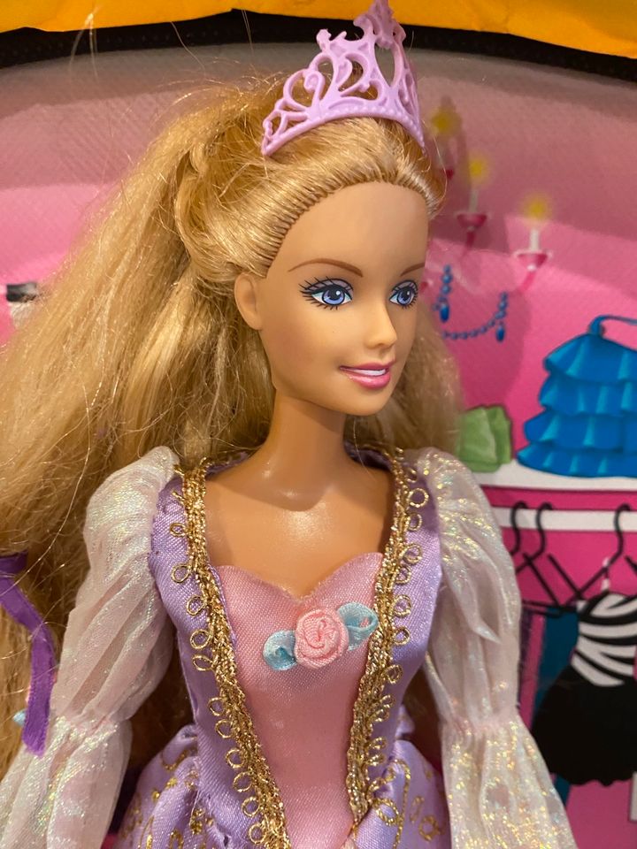 Barbie Rapunzel Growing Hair 90er in Köln