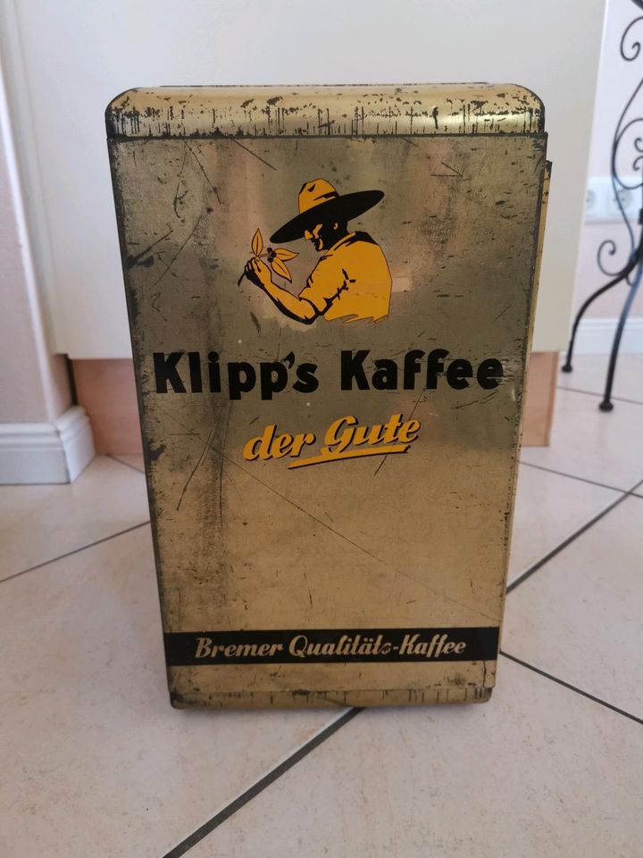 Klipp's Kaffee Verkaufsschrank in Syke