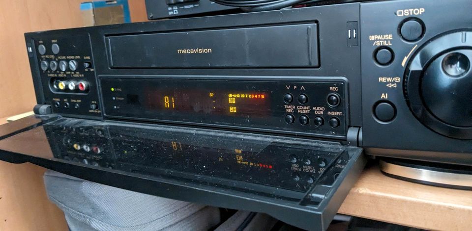 Metz 64VA14 7-Head S-VHS Videorecorder in Nordhorn
