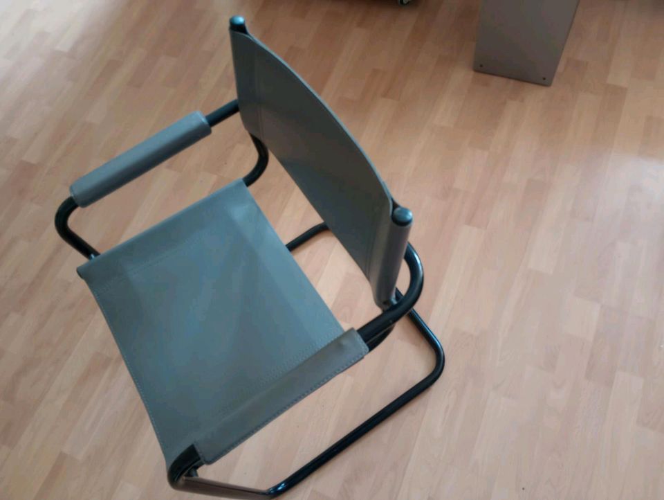 Freischwinger-Stuhl in Leipzig